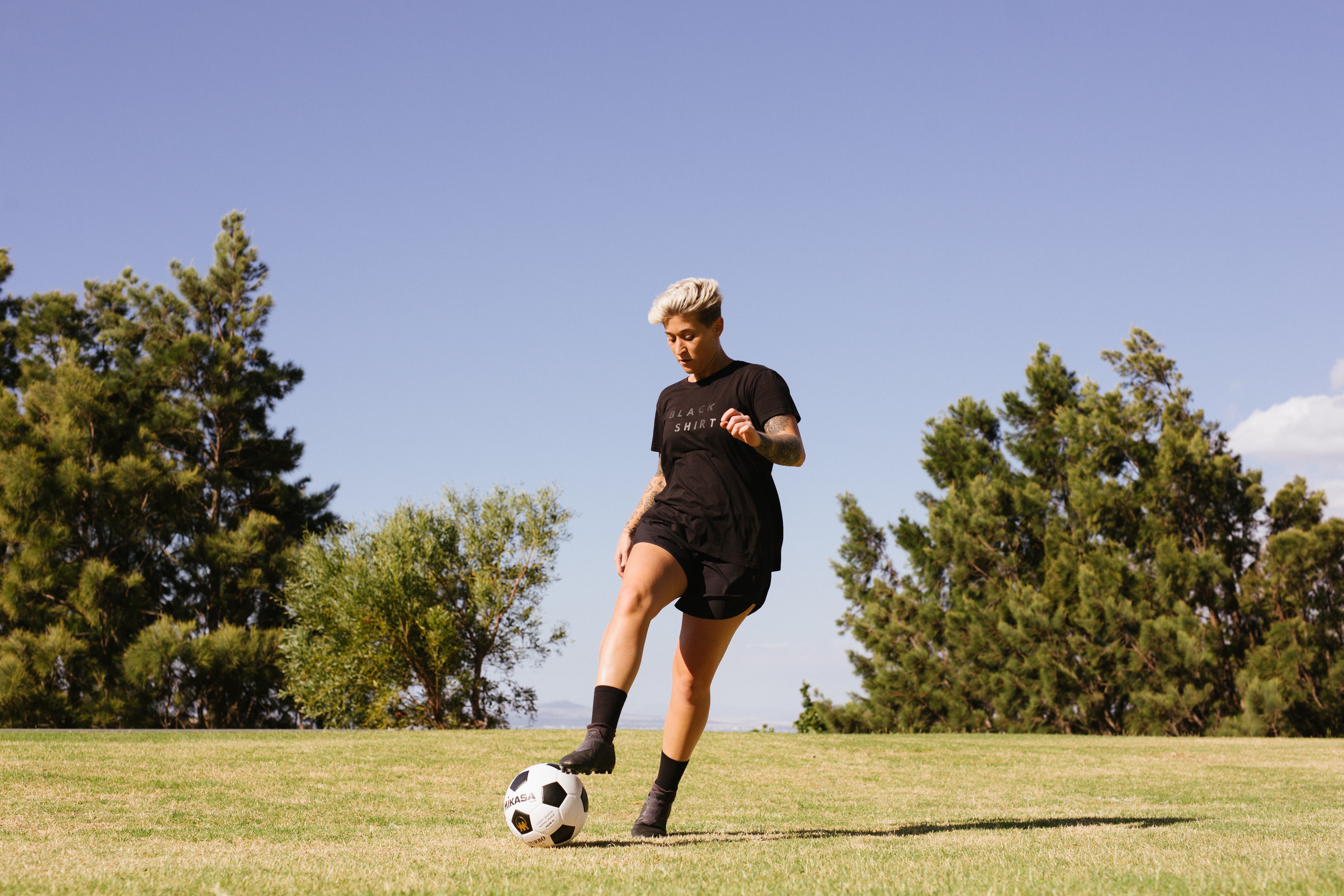 Image of a player with the ball